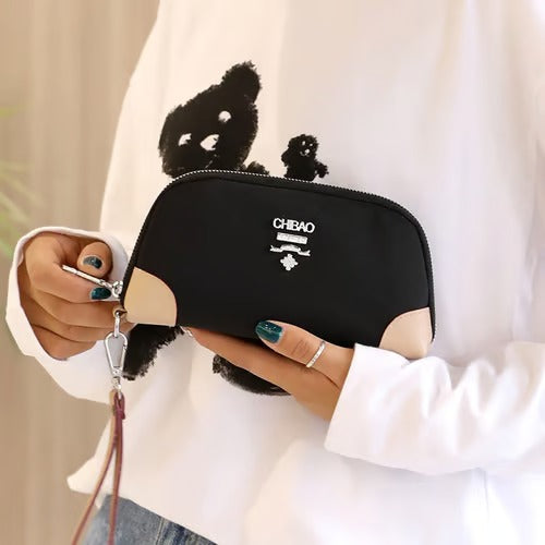 Women’s Nylon Travel Clutch Bag